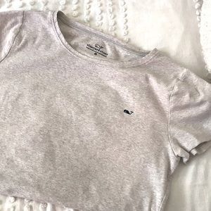 Vineyard Vine T-shirt
